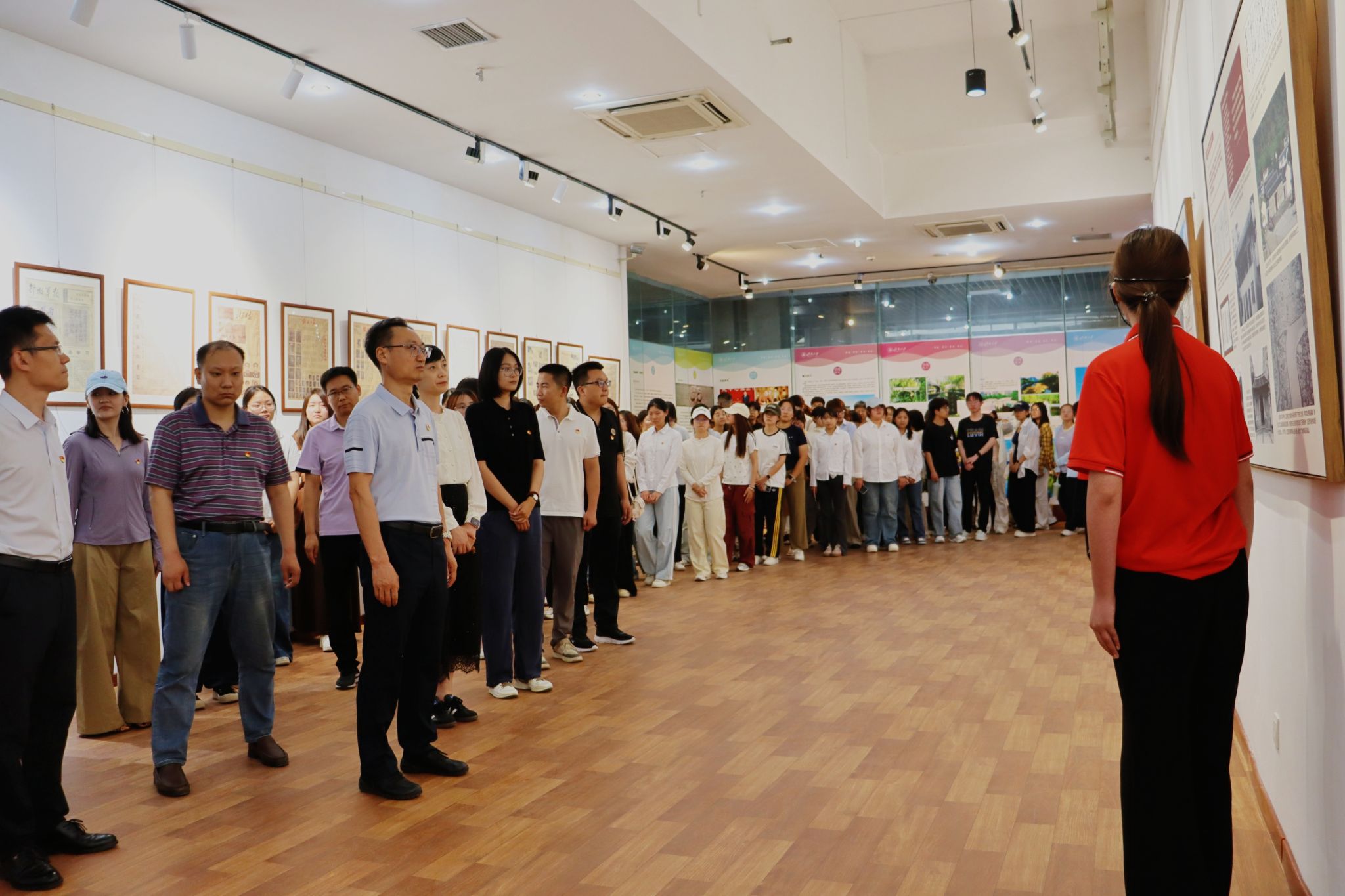 3-6 生科学院 参观古田会议图片展览 (2).jpg